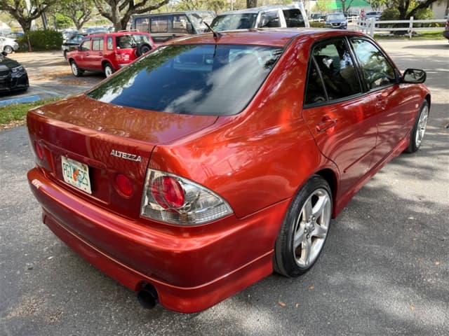 1998 Toyota Altezza JDM car for sale — photo 7 of 16