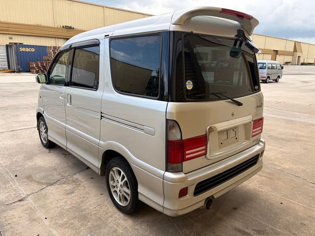 2001 Daihatsu Atrai JDM car for sale — photo 6 of 21