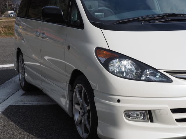 2001 Toyota Estima JDM car for sale — photo 19 of 25