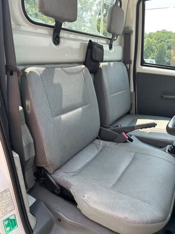 2001 Mitsubishi Minicab JDM car for sale — photo 18 of 25