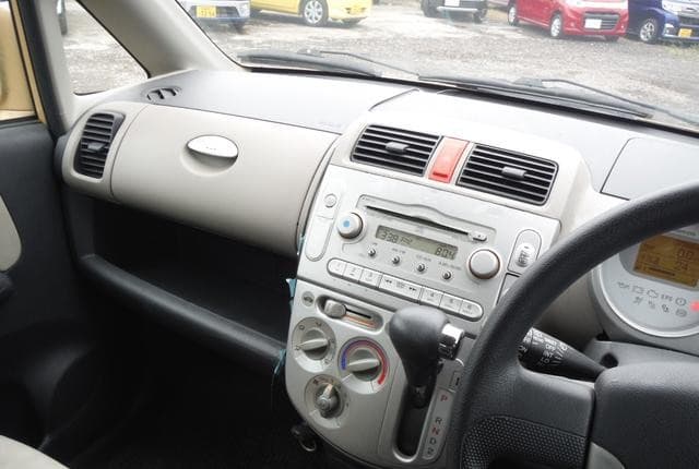 2003 Honda Life JDM car for sale — photo 9 of 25