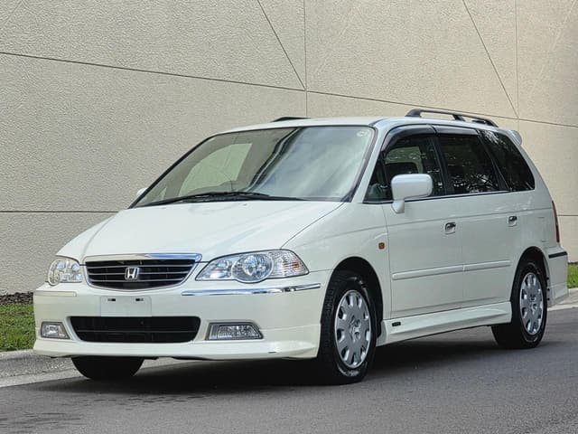 2000 Honda Odyssey JDM car for sale — photo 5 of 25