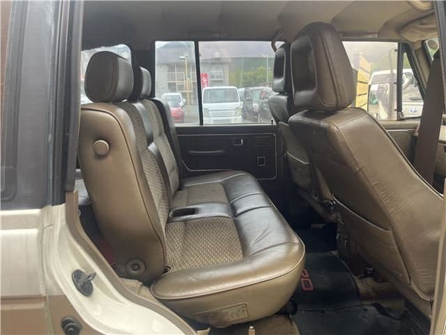 1990 Mitsubishi Pajero JDM car for sale — photo 13 of 24