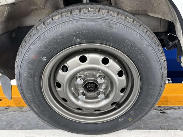 2001 Daihatsu Hijet JDM car for sale — photo 14 of 25