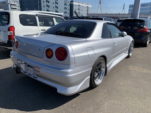 2001 Nissan Skyline JDM car for sale — photo 3 of 14
