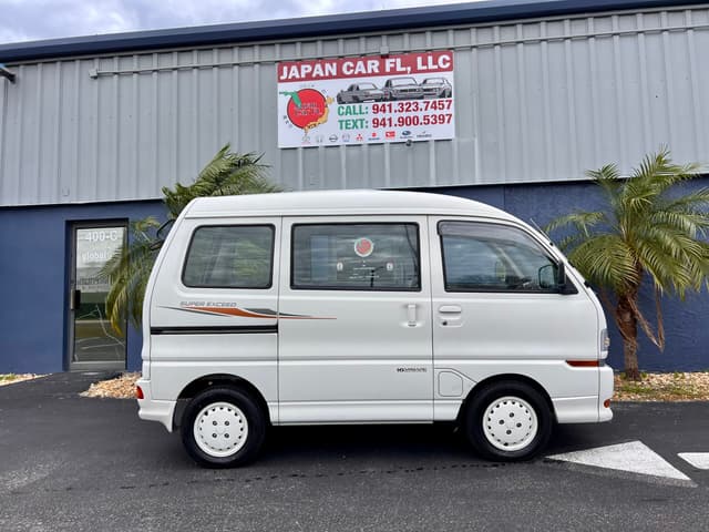 1995 Mitsubishi Bravo Minivan JDM car for sale — photo 5 of 25