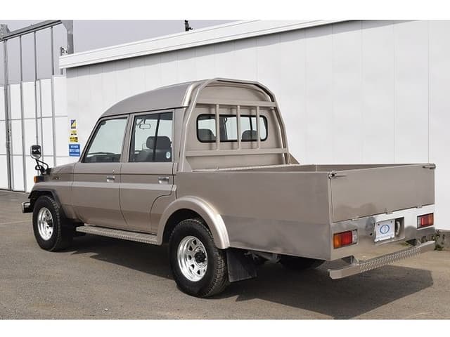1997 Toyota Land Cruiser JDM car for sale — photo 3 of 5