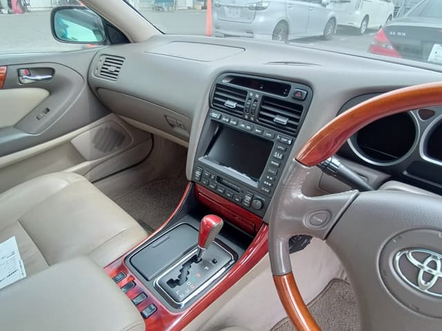 2000 Toyota Aristo JDM car for sale — photo 8 of 14
