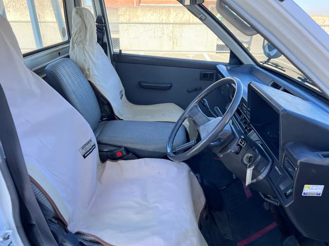 1993 Toyota Townace JDM car for sale — photo 13 of 18