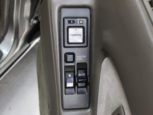 1991 Toyota Soarer JDM car for sale — photo 21 of 25