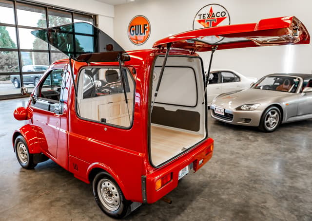 1999 Daihatsu JDM car for sale — photo 9 of 20