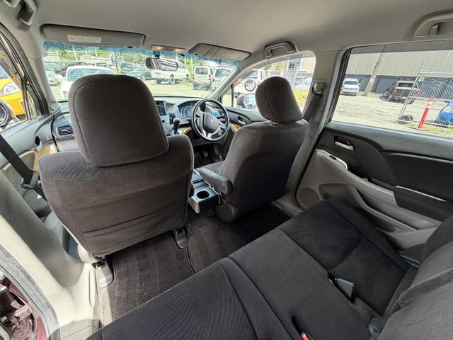 2008 Honda Odyssey JDM car for sale — photo 14 of 19