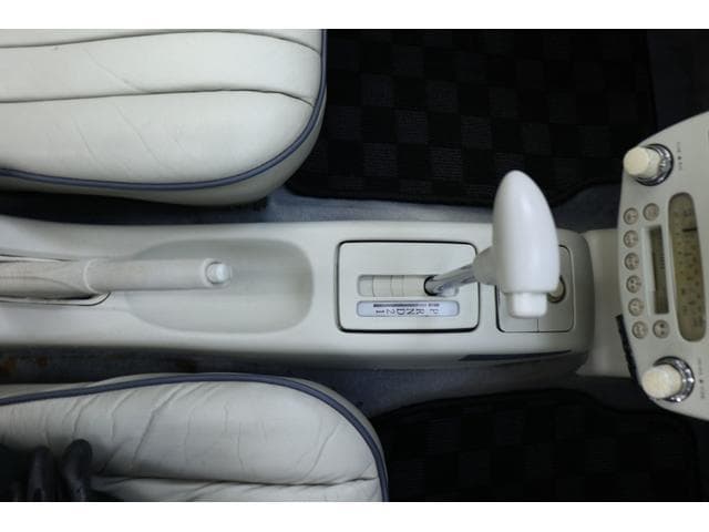 1991 Nissan Figaro JDM car for sale — photo 8 of 20