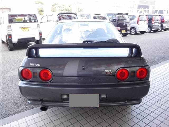 1991 Nissan Skyline JDM car for sale — photo 8 of 25