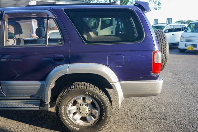 1996 Toyota Hilux Surf JDM car for sale — photo 5 of 20