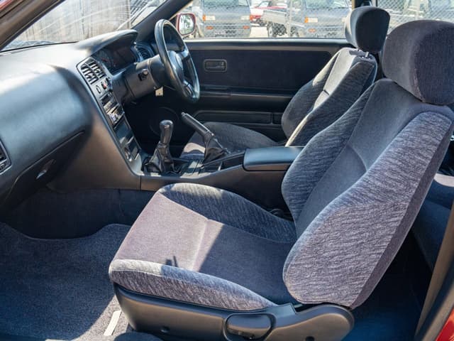 1994 Nissan Skyline JDM car for sale — photo 11 of 17