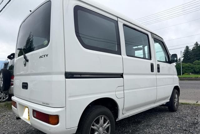 2011 Honda Acty JDM car for sale — photo 10 of 25