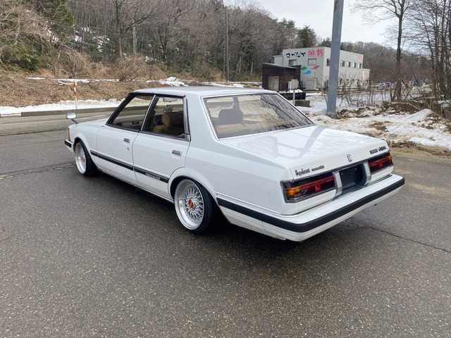 1983 Toyota Cresta JDM car for sale — photo 11 of 20