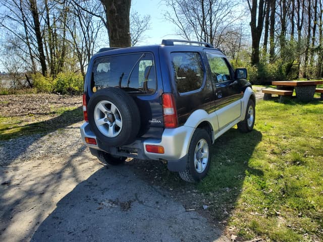 2008 Suzuki Jimny JDM car for sale — photo 9 of 23