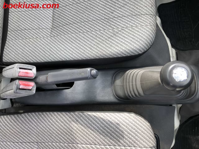 1996 Daihatsu Hijet JDM car for sale — photo 15 of 23