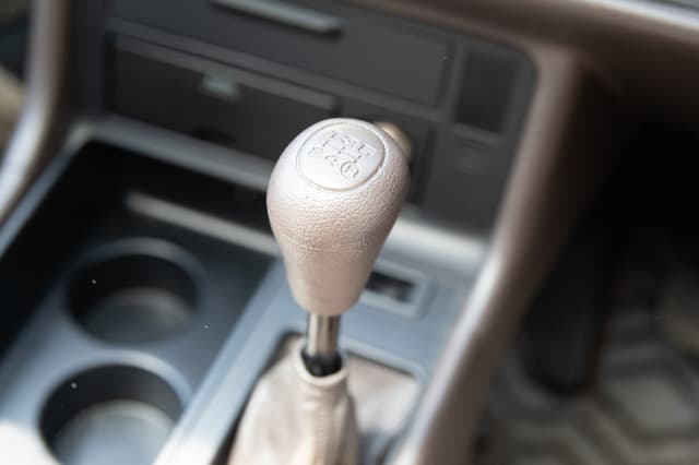 1994 Toyota HiAce JDM car for sale — photo 11 of 14