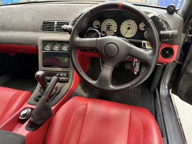 1992 Nissan Skyline JDM car for sale — photo 19 of 19