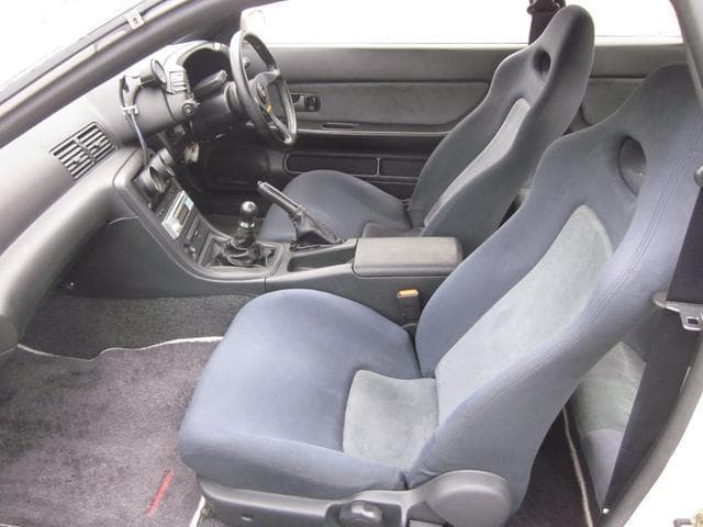 1995 Nissan Skyline JDM car for sale — photo 10 of 25