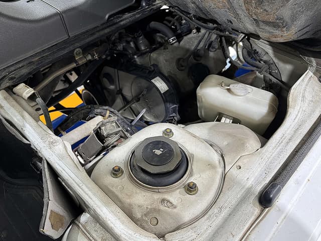 1998 Suzuki Carry JDM car for sale — photo 21 of 25