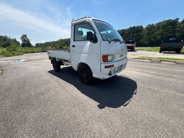 1997 Daihatsu Hijet JDM car for sale — photo 3 of 6