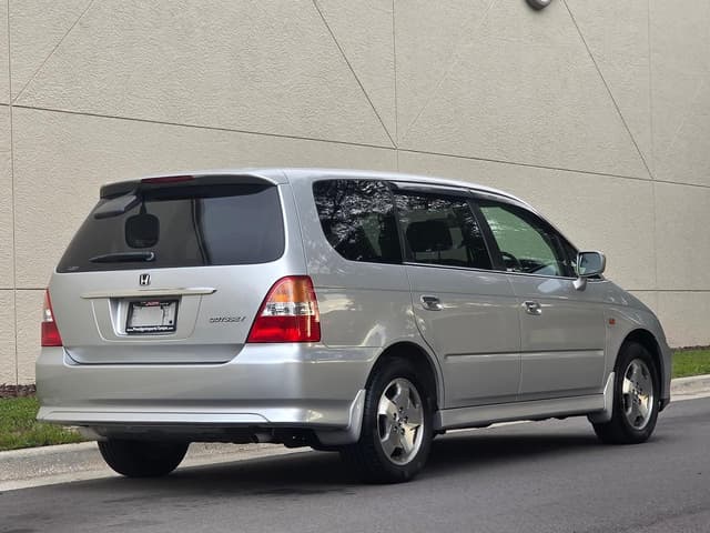 2000 Honda Odyssey JDM car for sale — photo 8 of 25