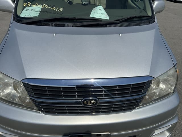 2000 Toyota Grand Hiace JDM car for sale — photo 13 of 25