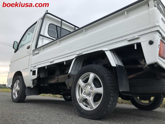 2000 Daihatsu Hijet JDM car for sale — photo 5 of 22