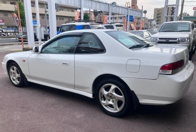 1997 Honda Prelude JDM car for sale — photo 8 of 25