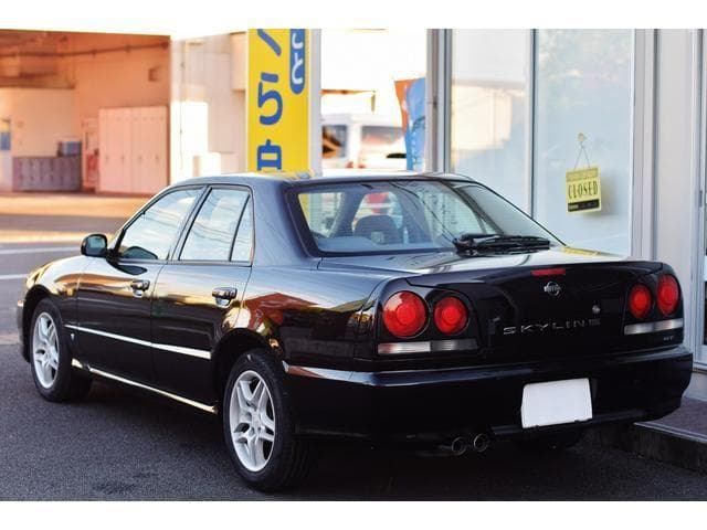 1998 Nissan Skyline JDM car for sale — photo 6 of 17