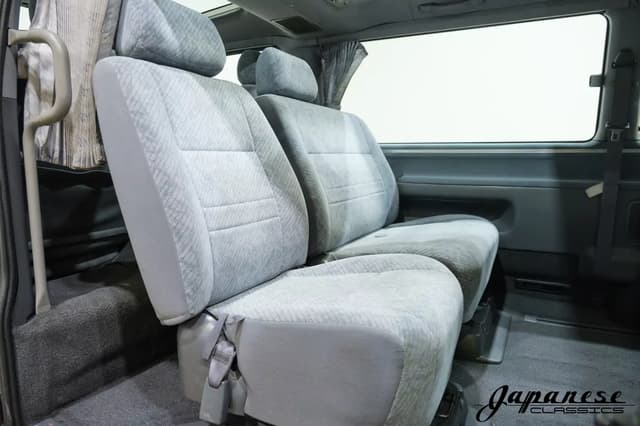 1998 Toyota HiAce JDM car for sale — photo 18 of 25