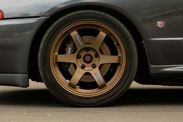 1990 Nissan Skyline JDM car for sale — photo 23 of 25