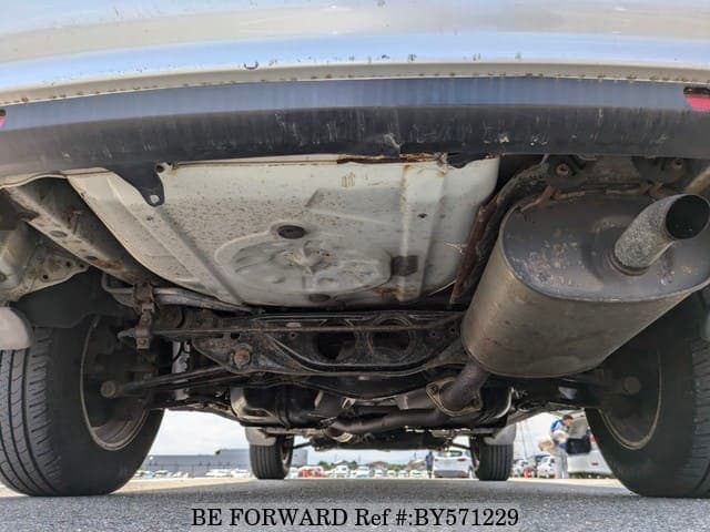 2001 Toyota Harrier JDM car for sale — photo 20 of 25