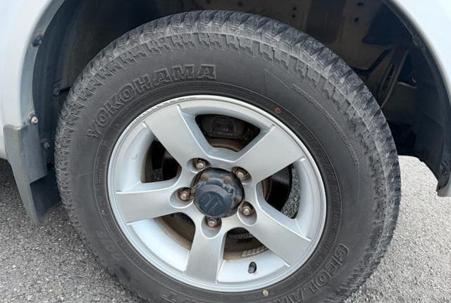 2007 Suzuki Jimny JDM car for sale — photo 9 of 25