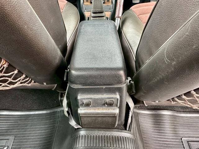 1974 Nissan Skyline JDM car for sale — photo 13 of 20