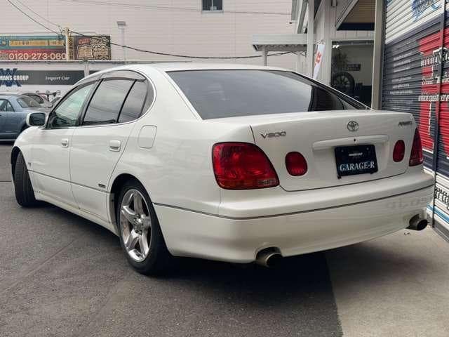 2001 Toyota Aristo JDM car for sale — photo 2 of 21