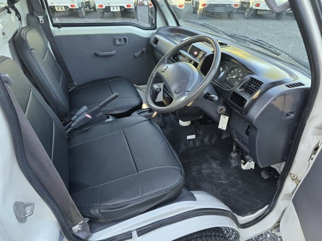 2001 Daihatsu Hijet JDM car for sale — photo 17 of 25