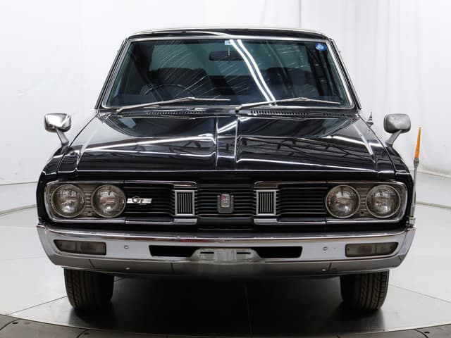 1974 Nissan Cedric JDM car for sale — photo 3 of 25