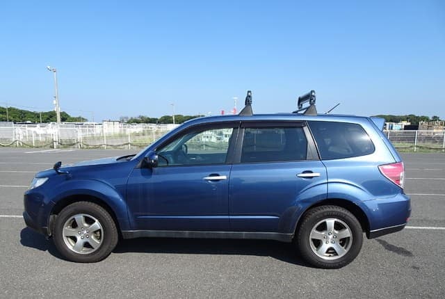 2011 Subaru Forester JDM car for sale — photo 2 of 25