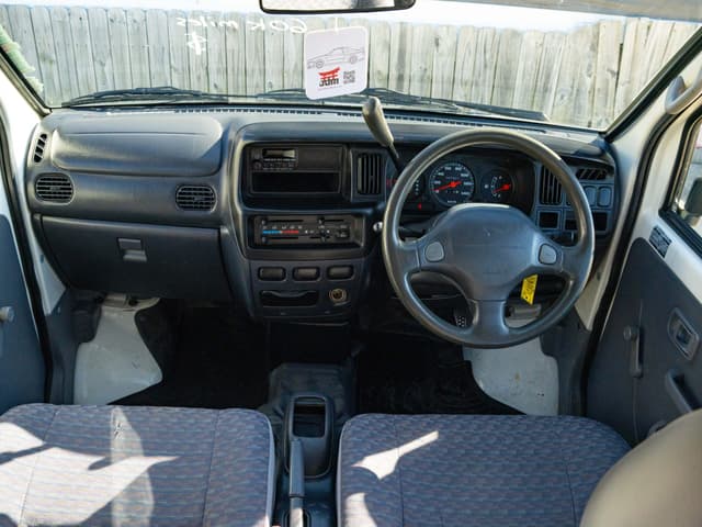 2000 Daihatsu Hijet JDM car for sale — photo 10 of 13