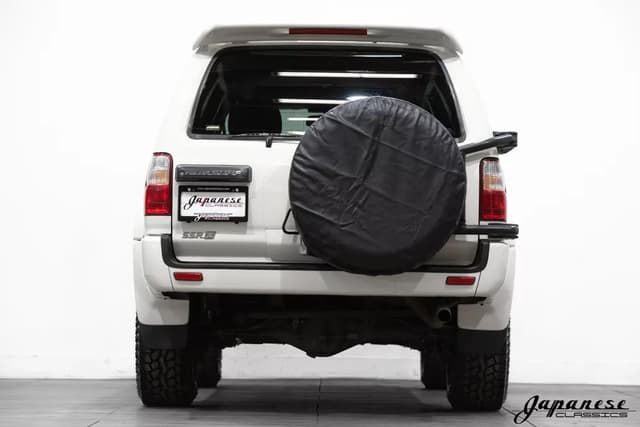 2000 Toyota Hilux Surf JDM car for sale — photo 7 of 25