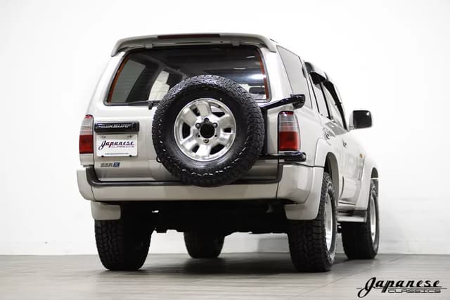 1996 Toyota Hilux JDM car for sale — photo 8 of 25