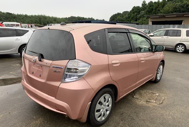 2012 Honda Fit JDM car for sale — photo 4 of 25