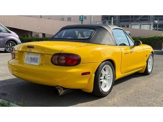 2001 Mazda Roadster (Eunos Roadster / MX-5) JDM car for sale — photo 2 of 20