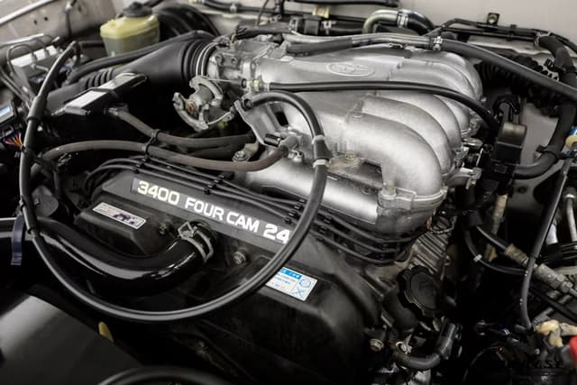 1996 Toyota Hilux JDM car for sale — photo 25 of 25