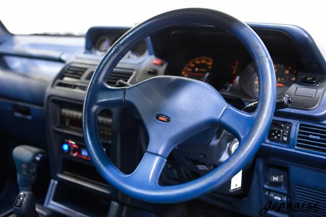 1992 Mitsubishi Pajero JDM car for sale — photo 14 of 25